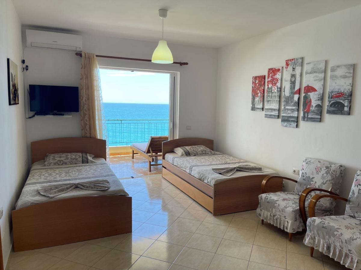 Sina Apartments Саранде Екстериор снимка