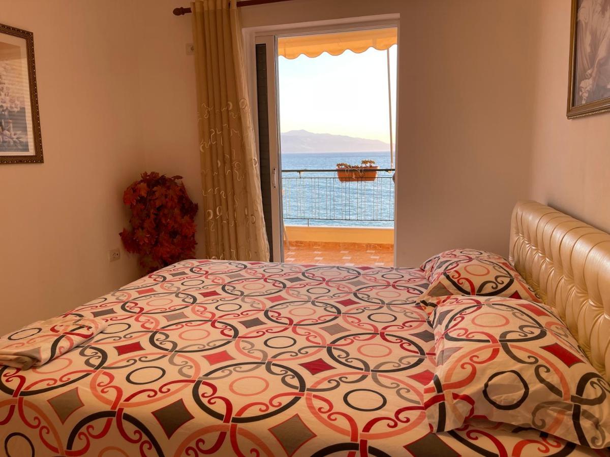Sina Apartments Саранде Екстериор снимка